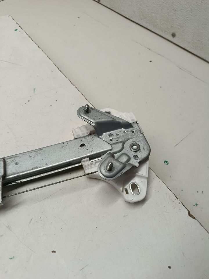 Part image 5