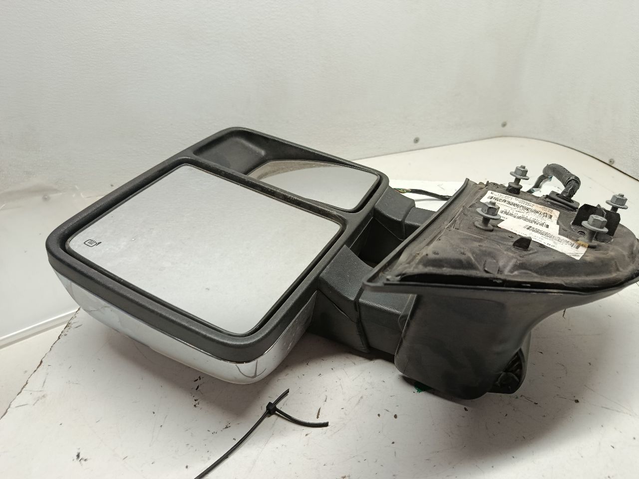 Part image 5