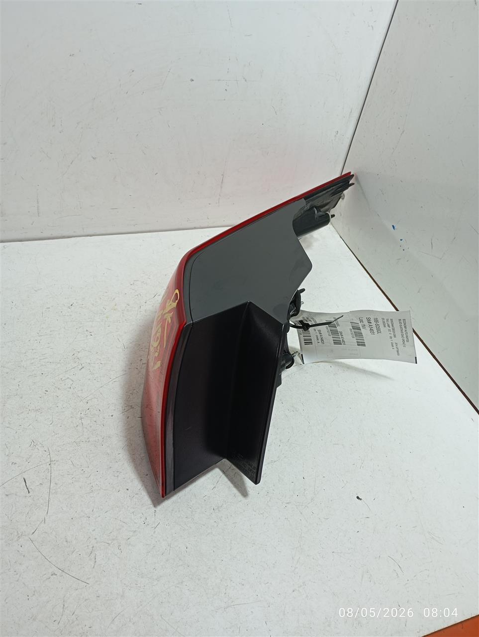 Part image 3