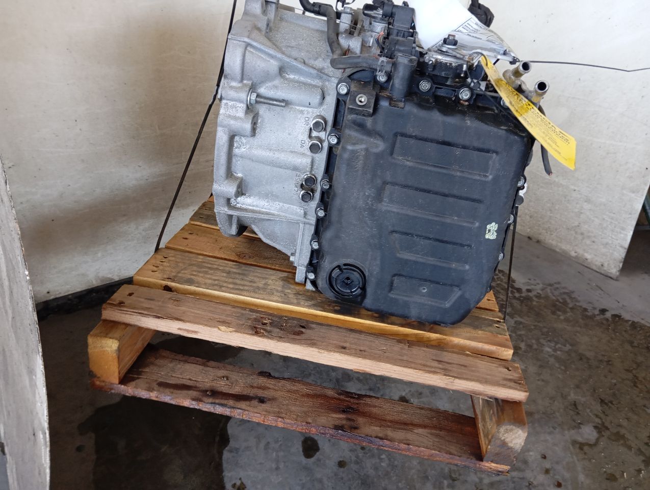 Part image 13