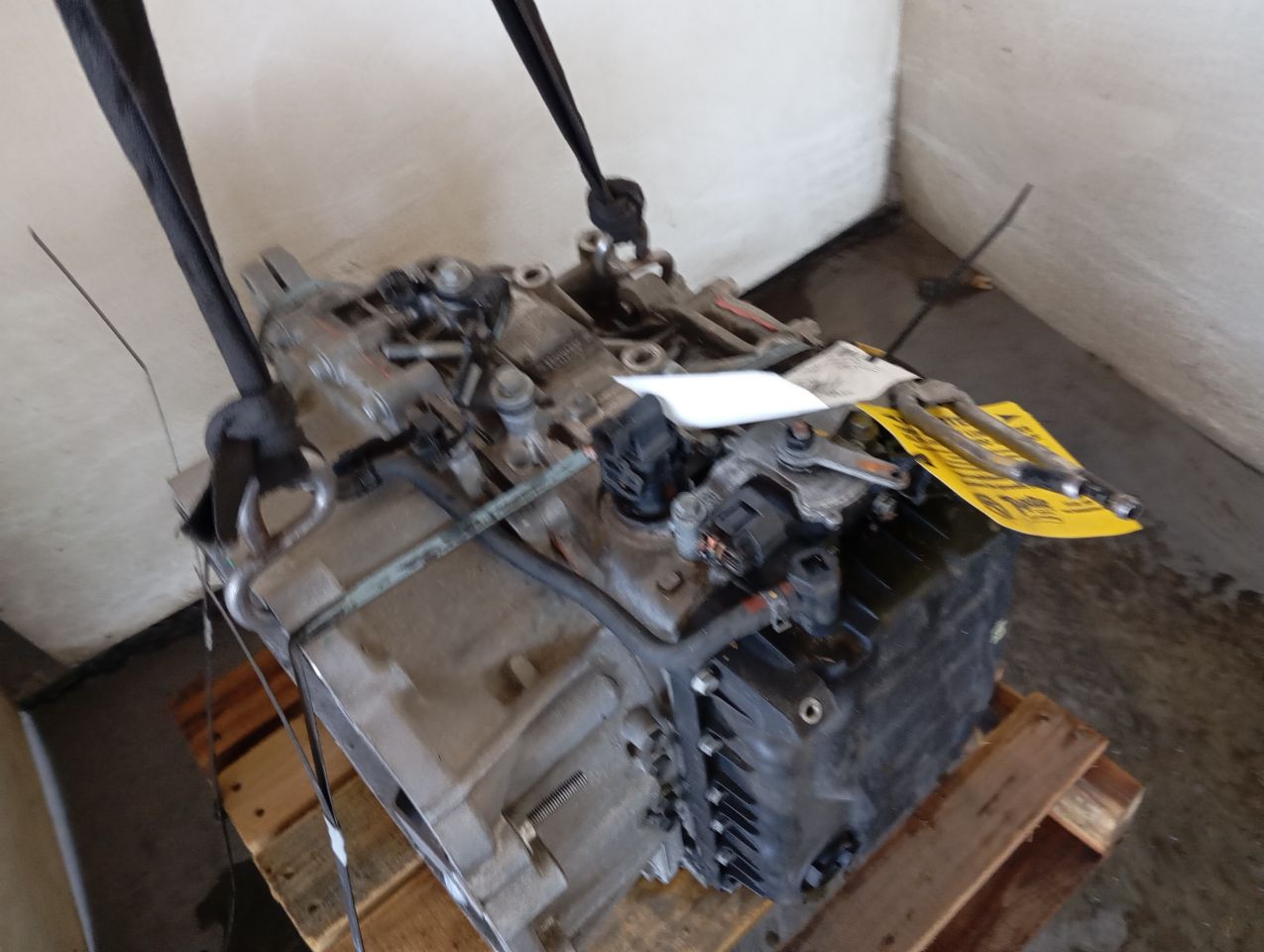 Part image 14