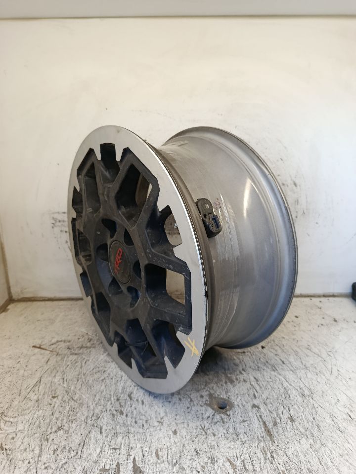 Part image 4