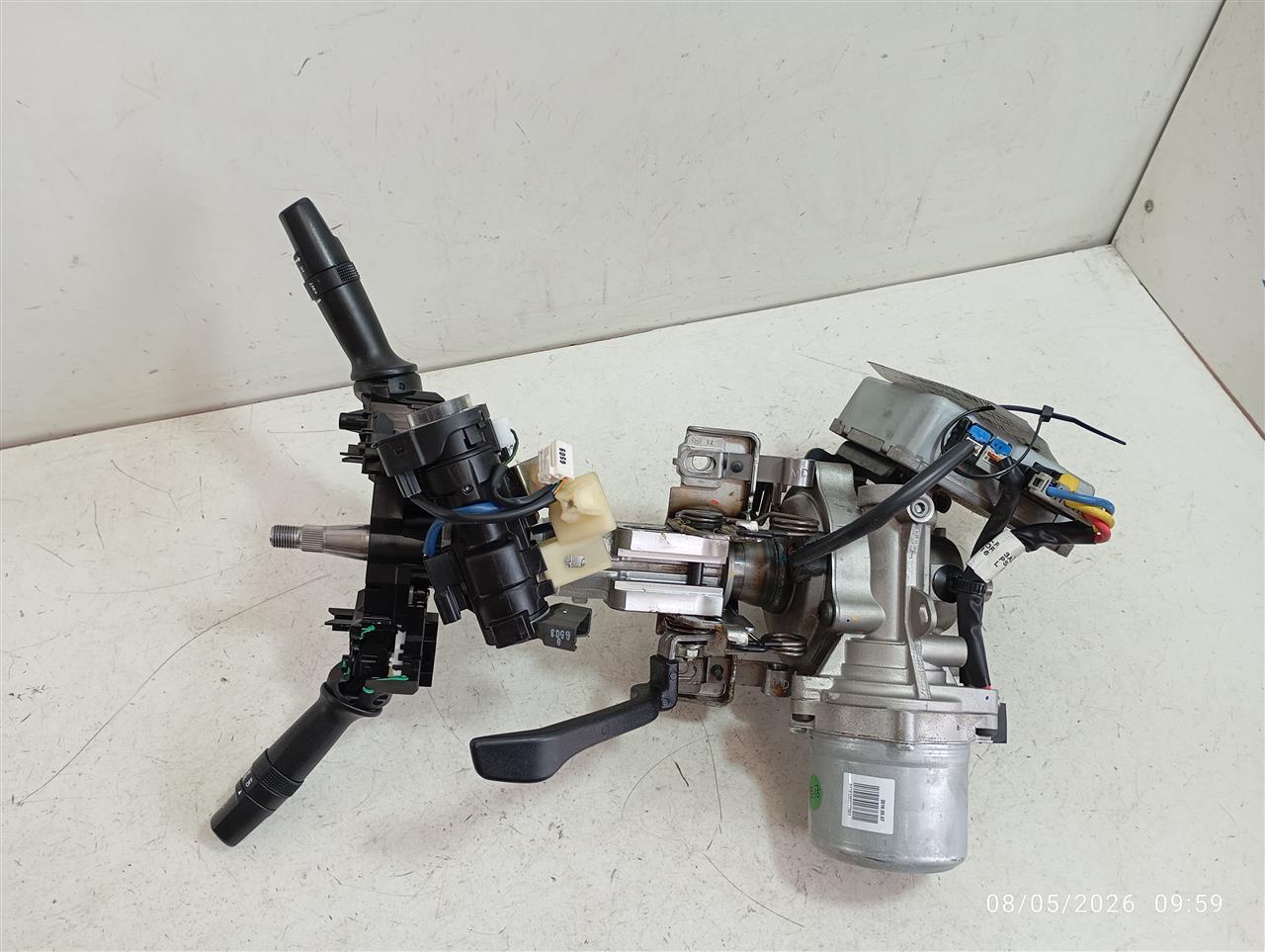 Part image 4