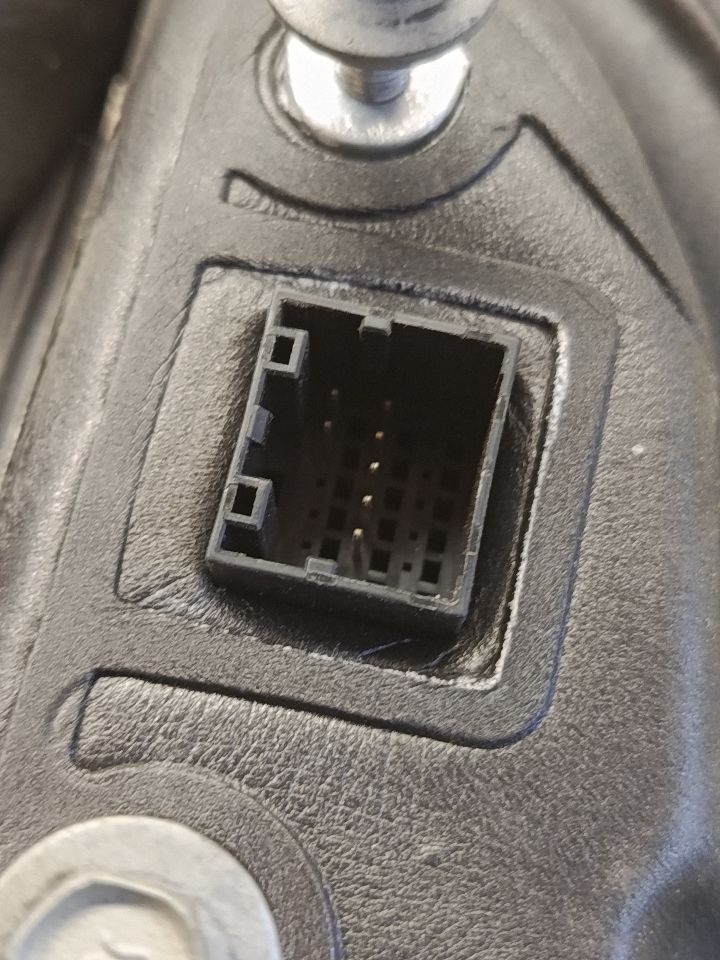 Part image 5