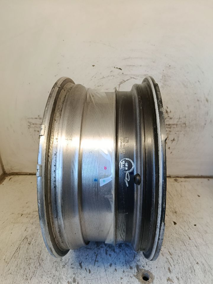 Part image 2