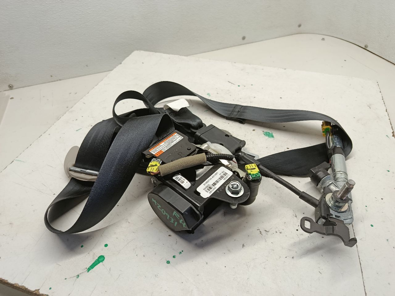 Used 2021 Honda ACCORD retractor - Stock #H20931