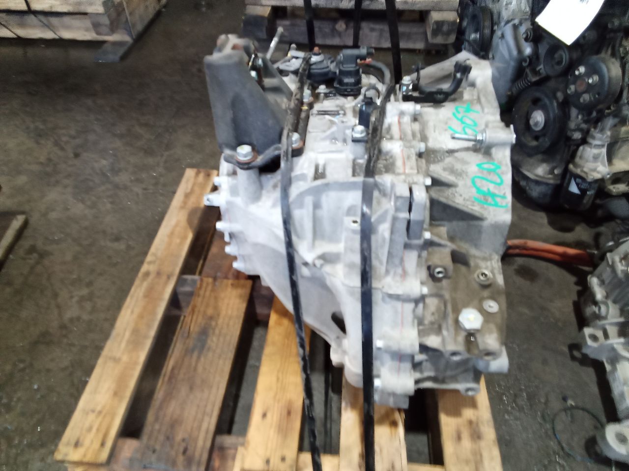 Part image 3