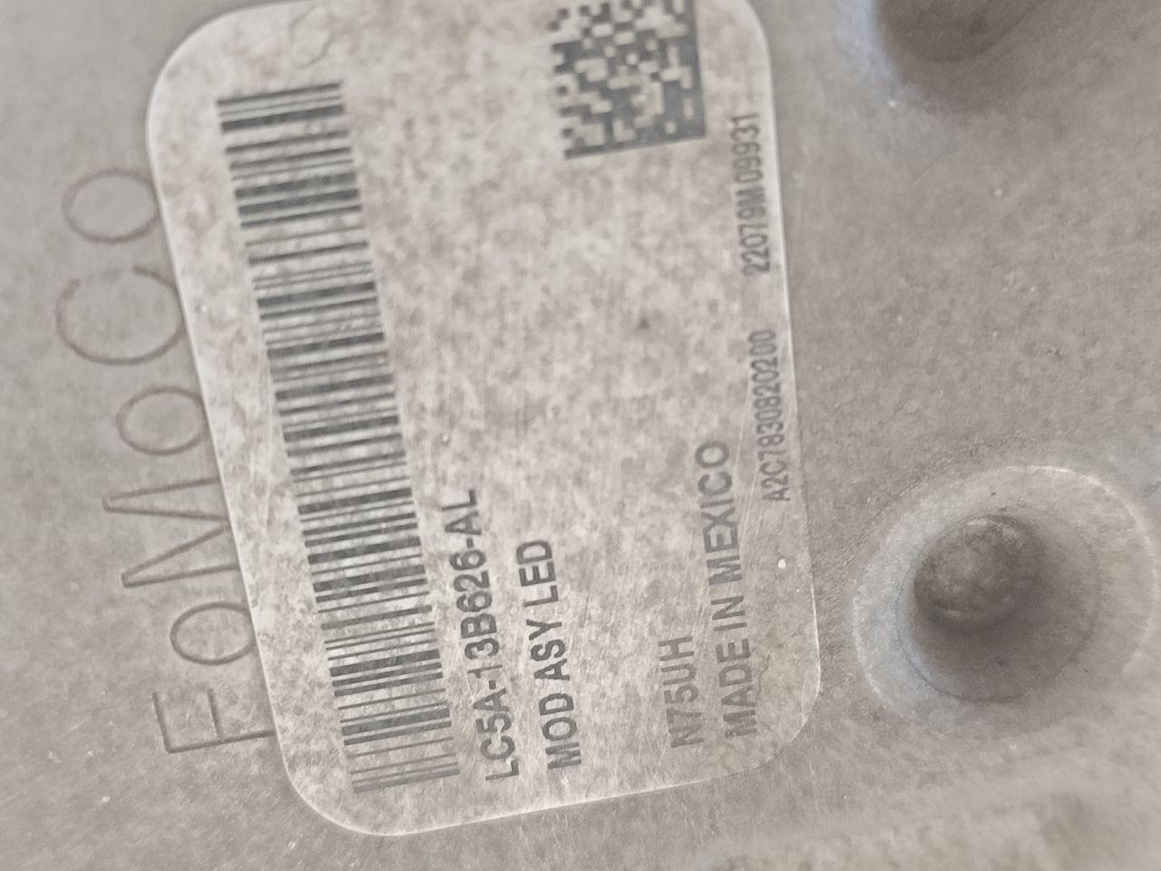 Part image 3