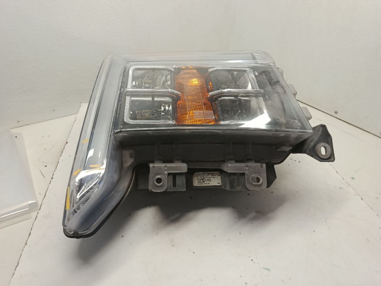 Part image 4