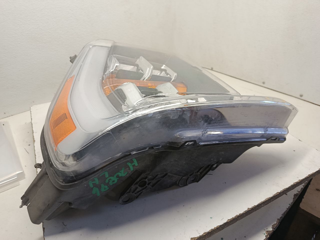 Part image 7