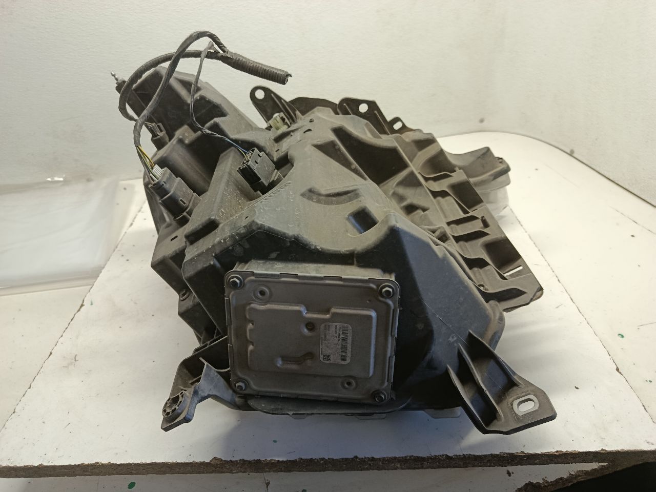 Part image 9
