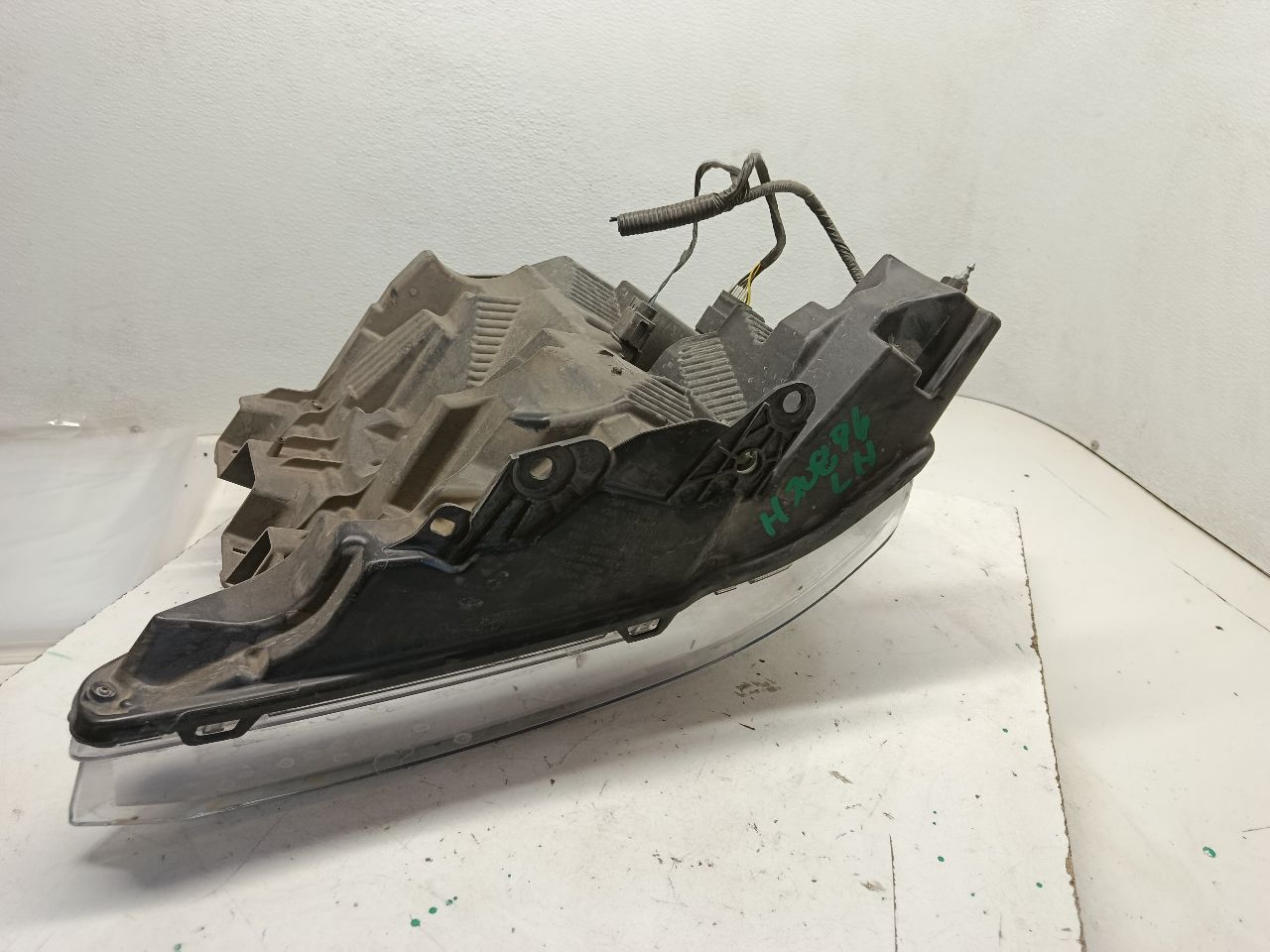 Part image 11