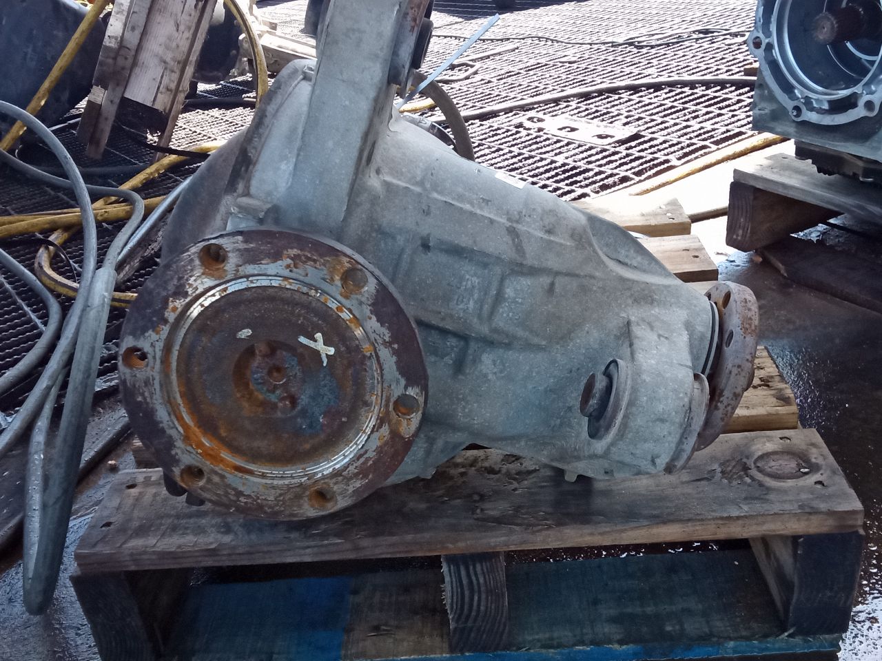 Part image 6