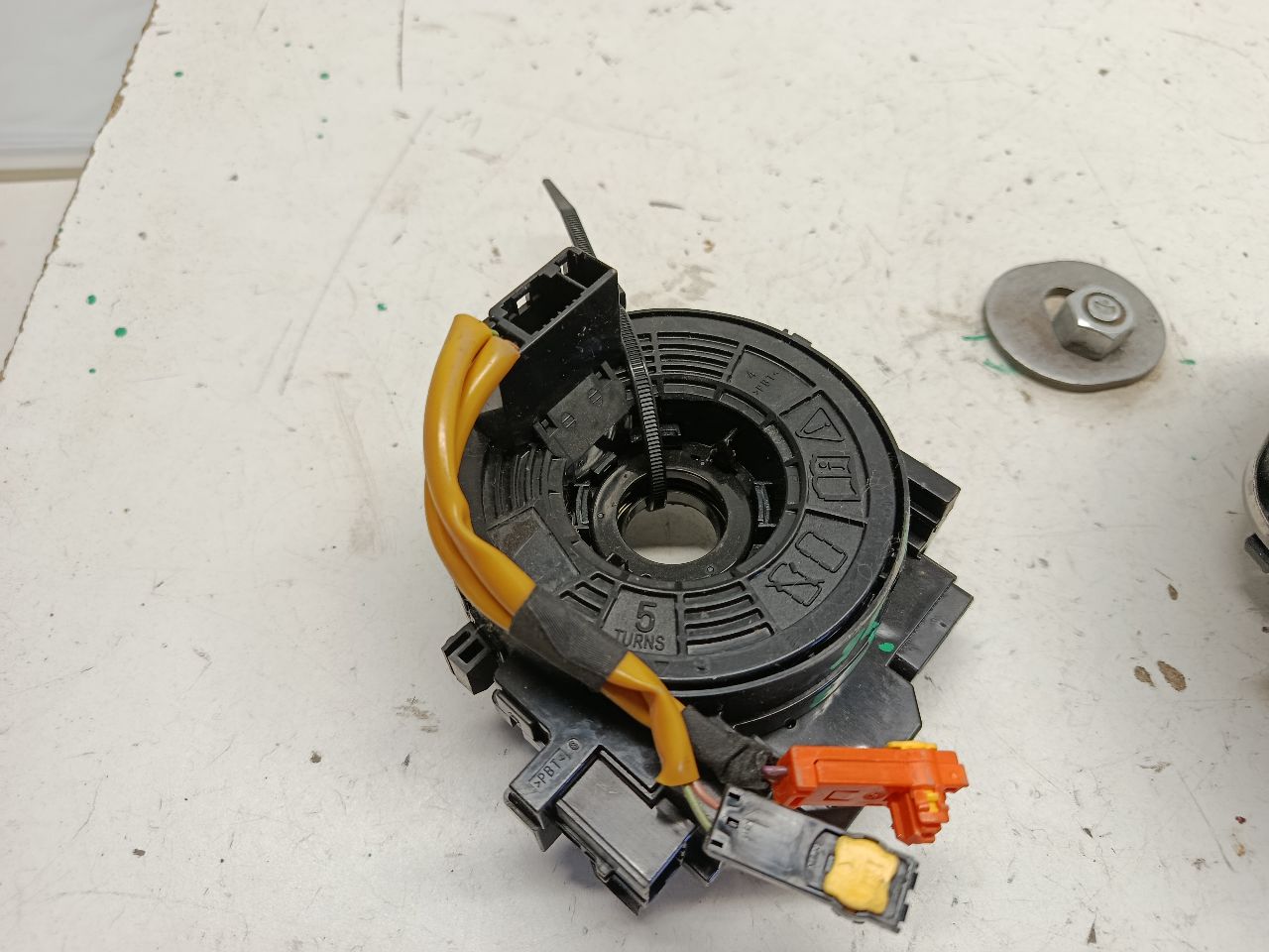 Part image 4