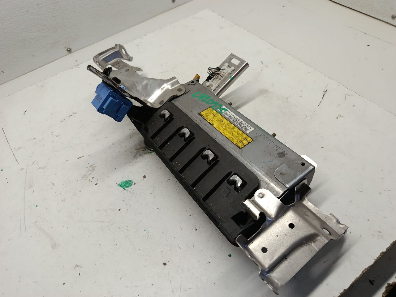 Part image 4