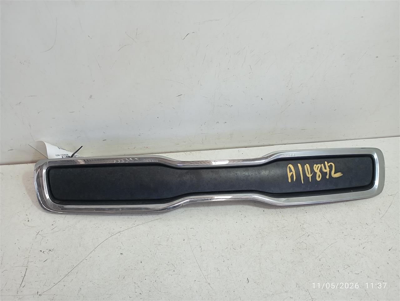 Part image 1