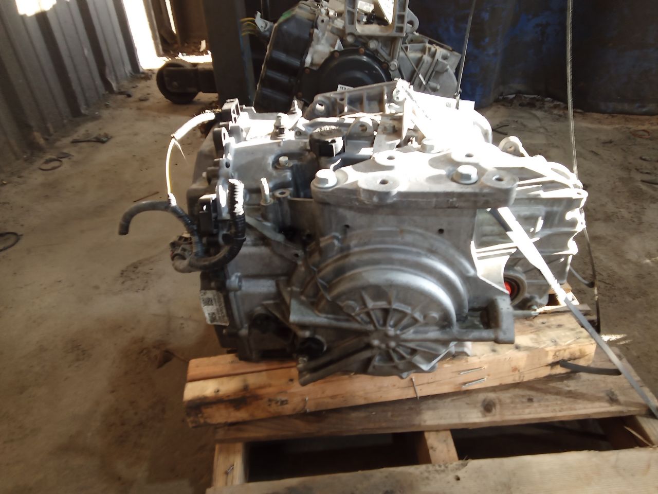 Part image 4