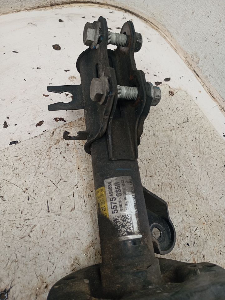 Part image 3