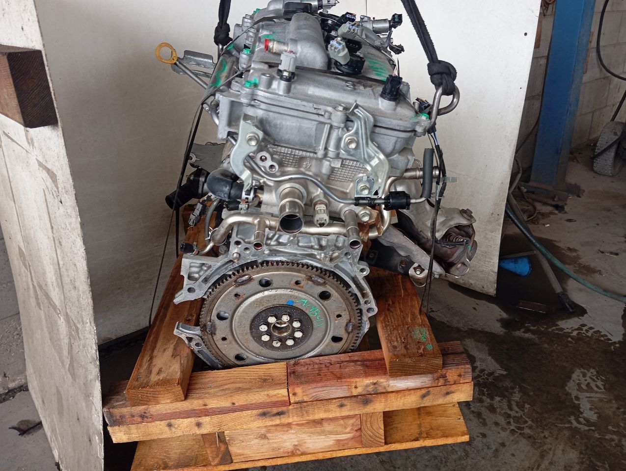 Part image 8
