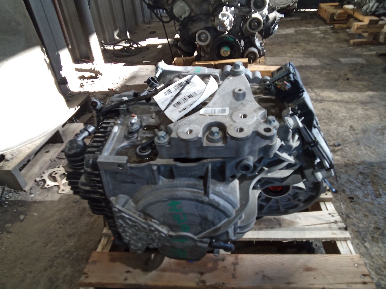 Part image 3