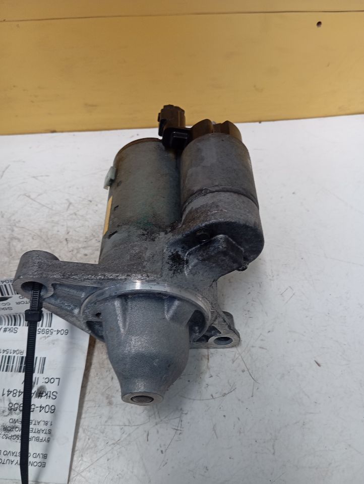 Part image 3
