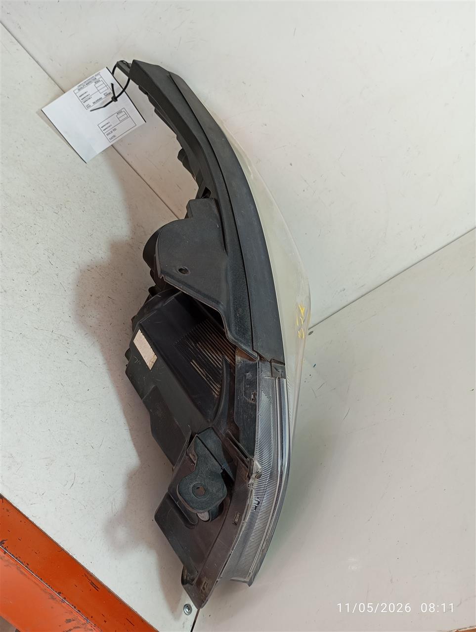 Part image 3