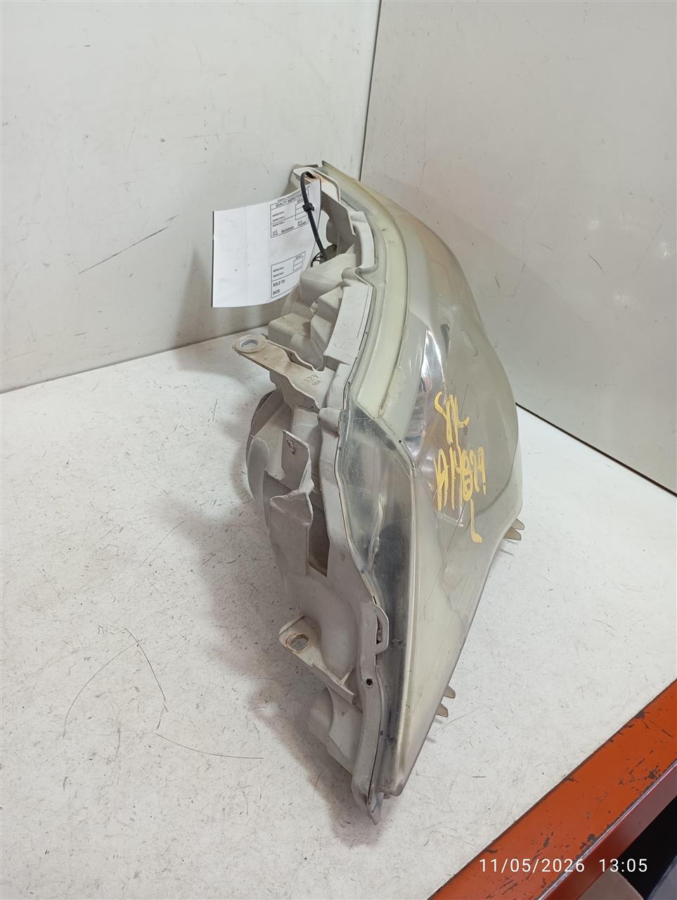 Part image 3