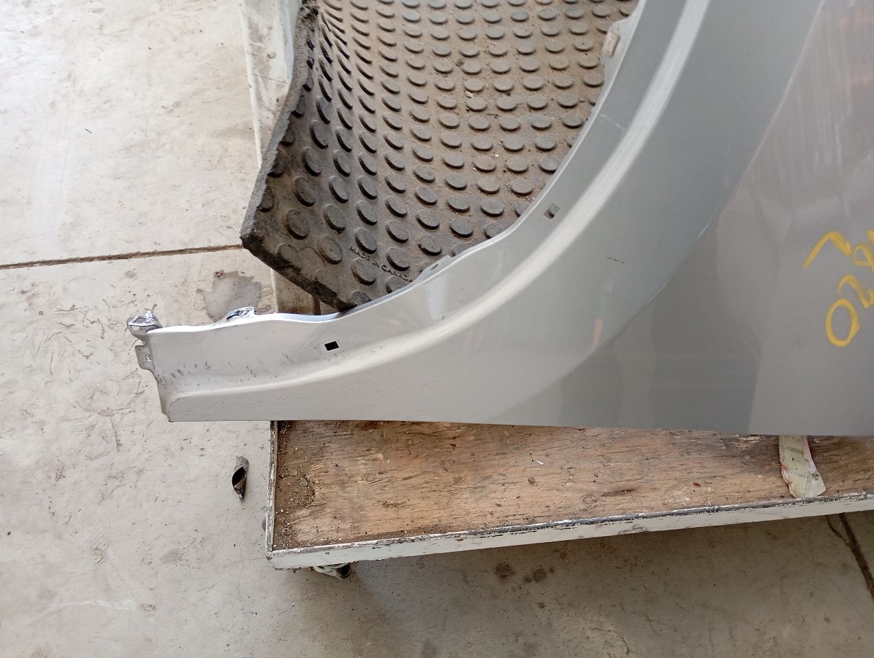 Part image 4