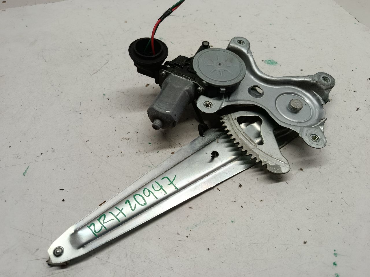 Part image 1
