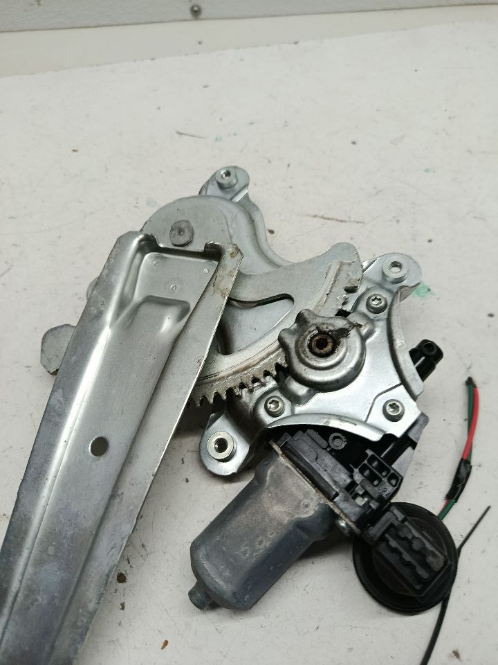 Part image 5