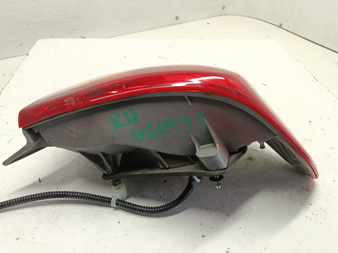 Part image 1
