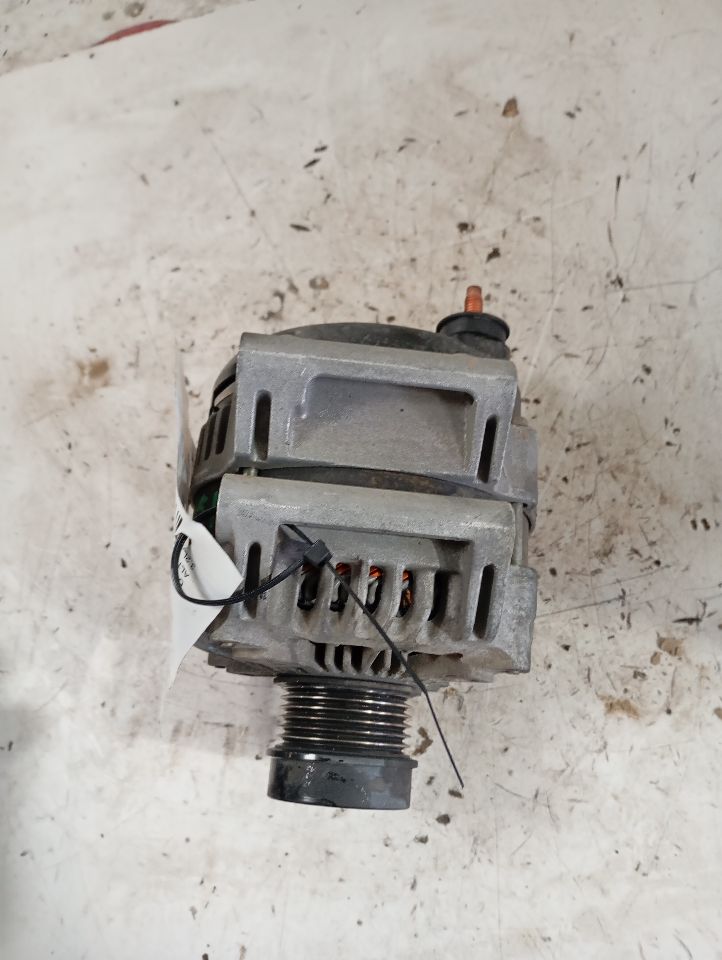2019 CHEROKEE Jeep Alternator