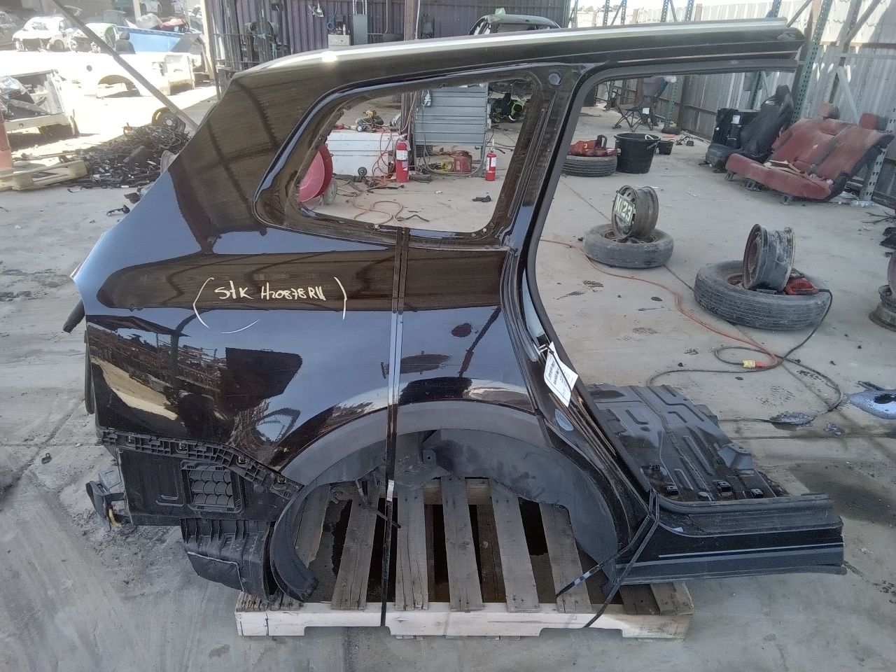 Part image 3