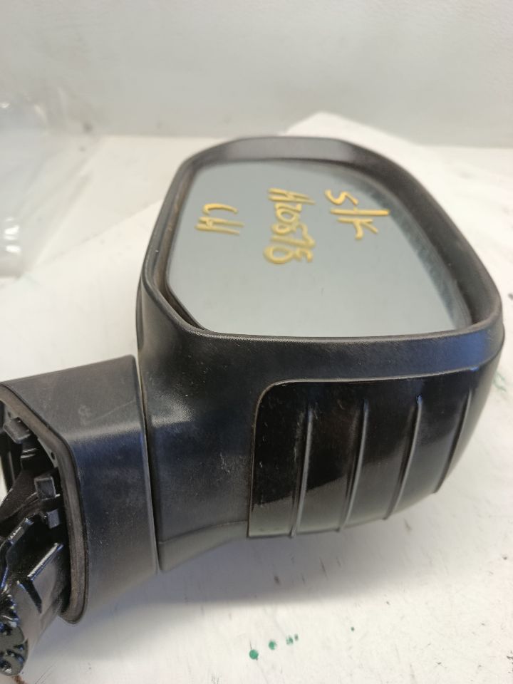 Part image 7