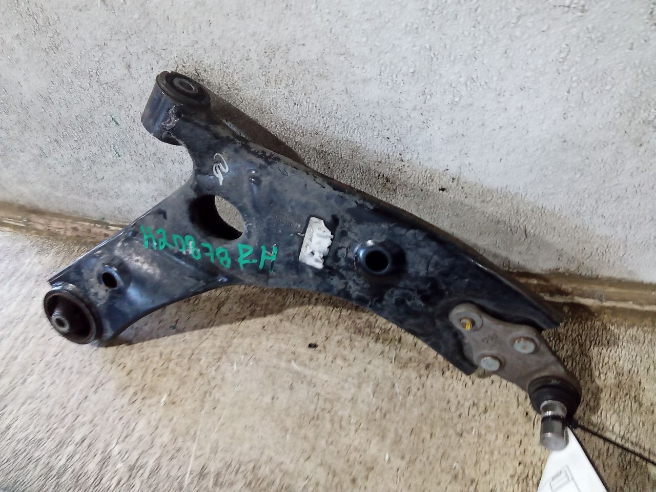 Part image 4