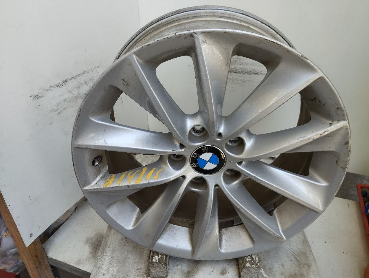 Part image 2