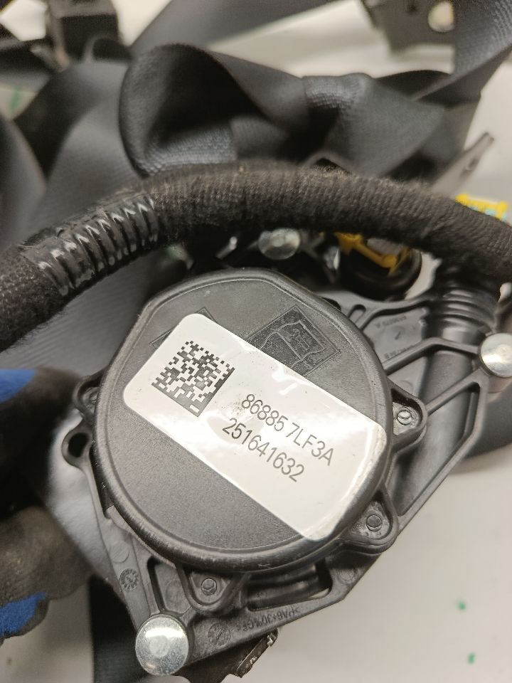 Part image 15