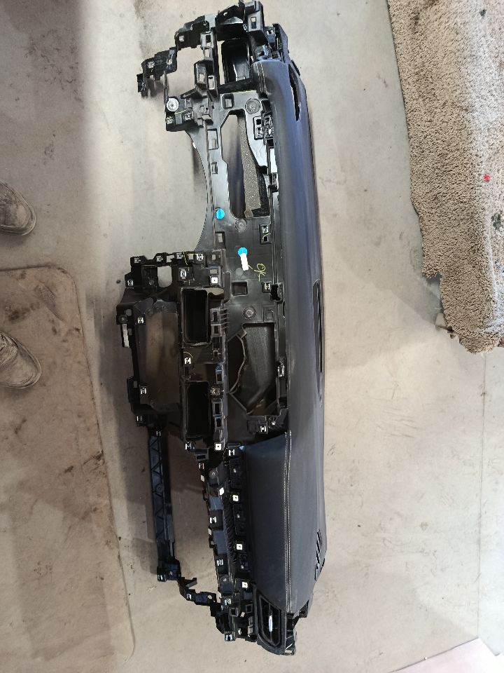 Part image 18