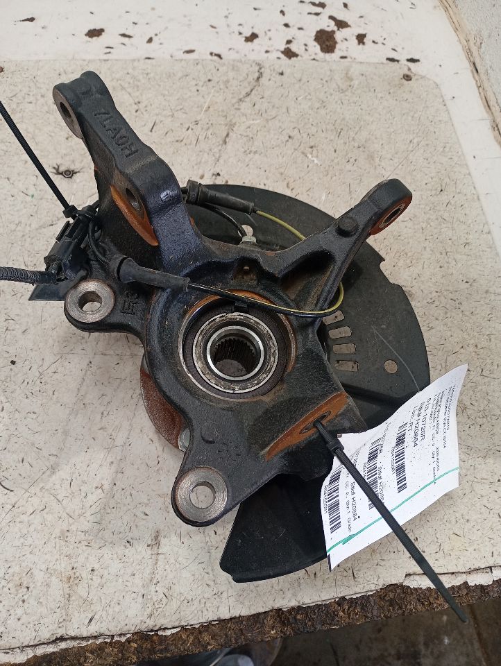 2025 Nissan KICKS Spindle Knuckle, Fr