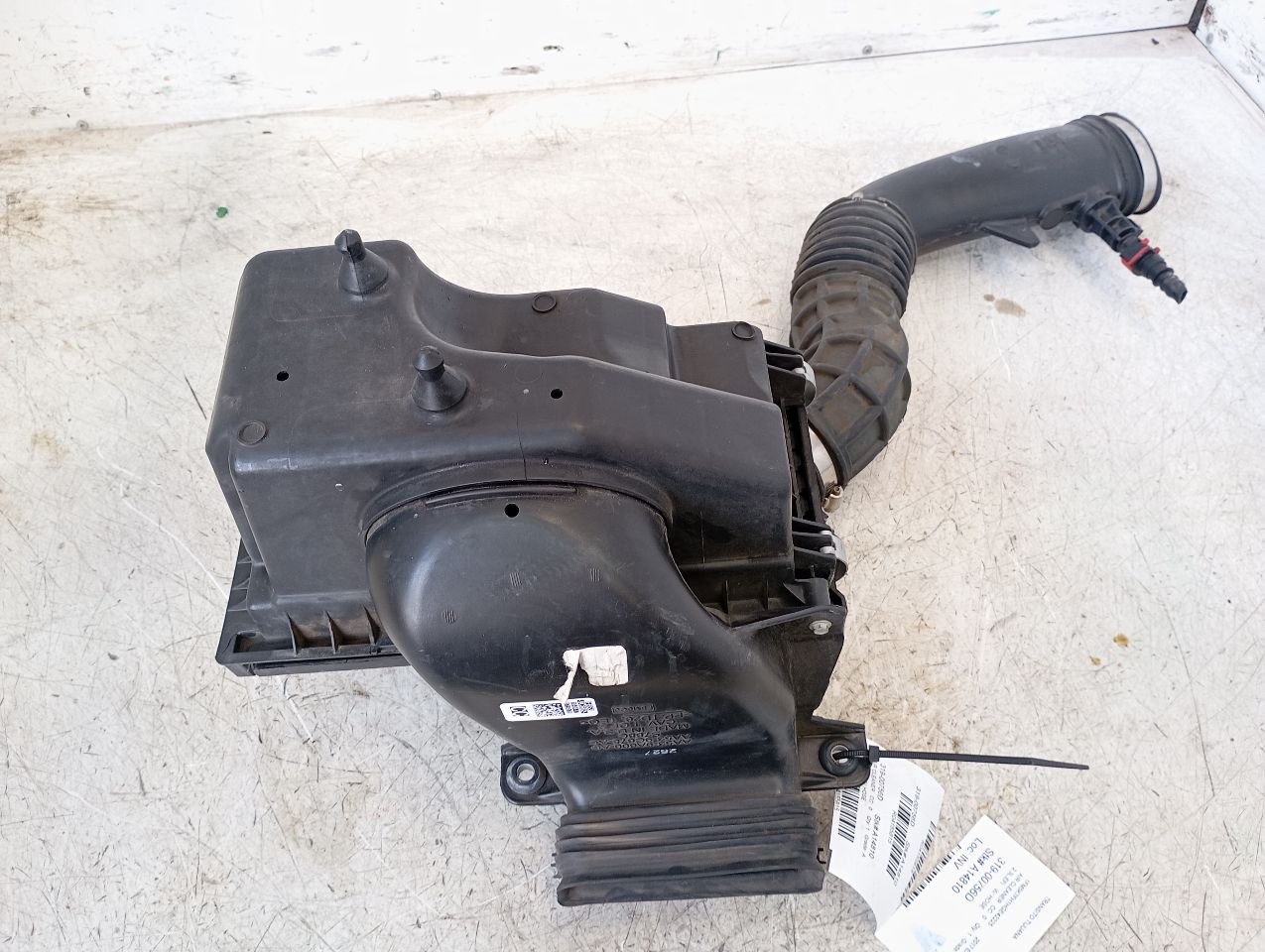 Part image 4