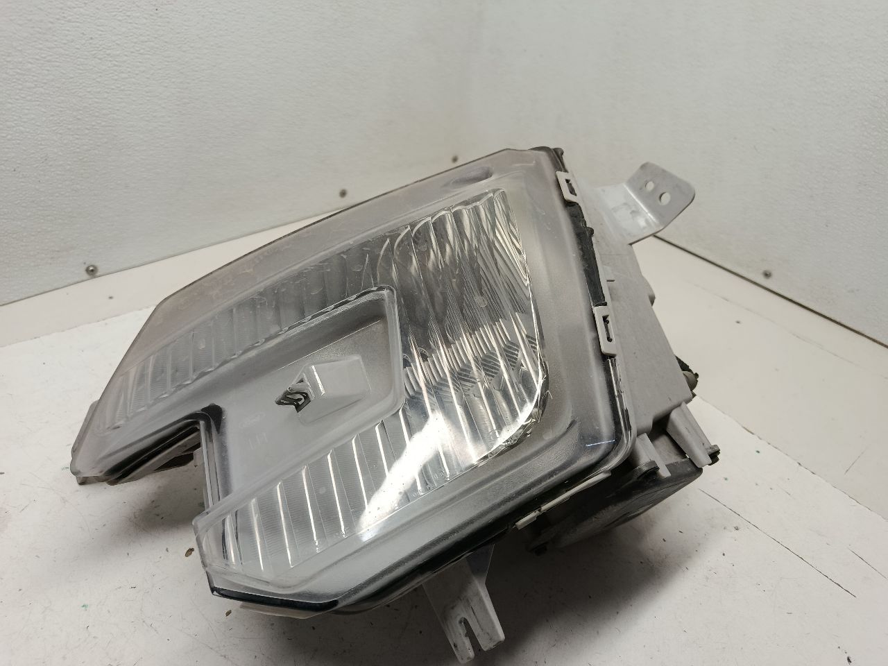 2016 Ford EXPLORER Front Lamp