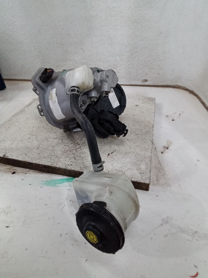 Part image 11
