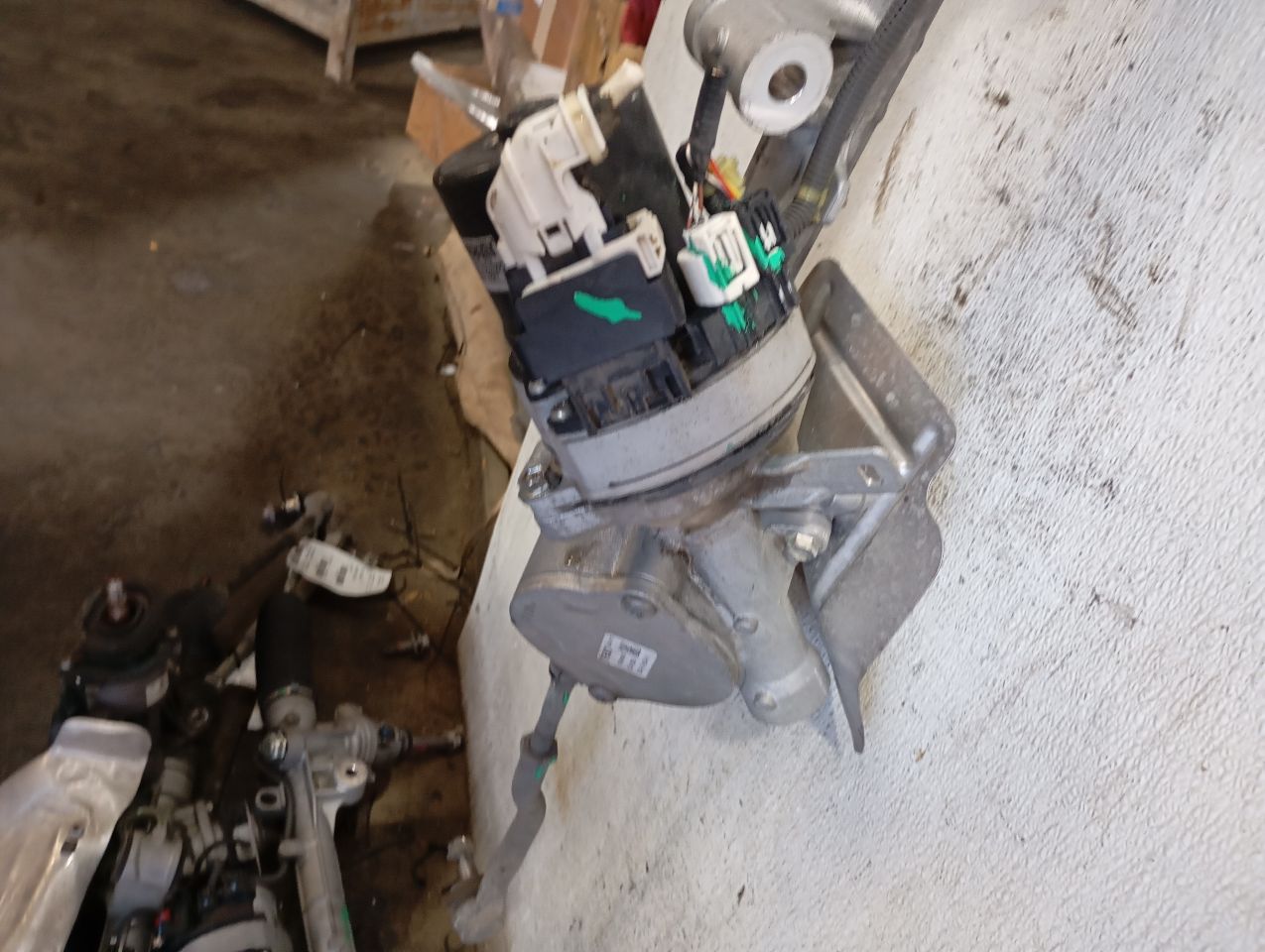 Part image 7
