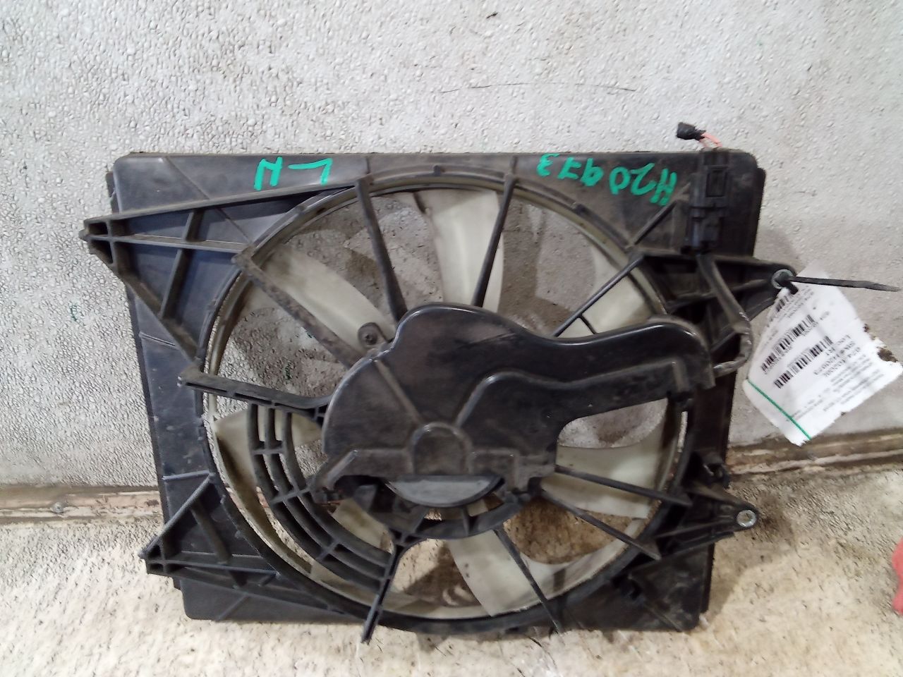 Part image 3