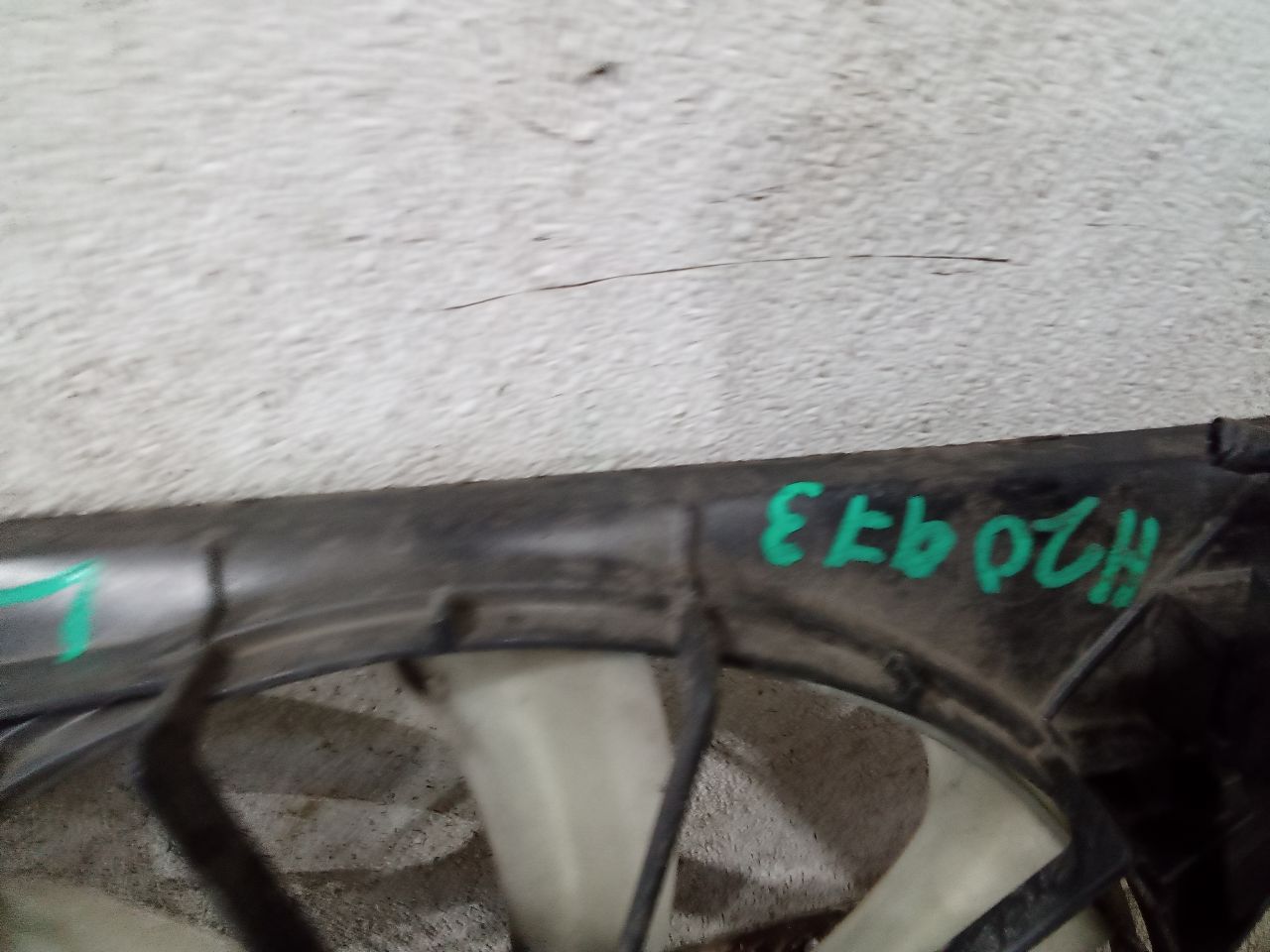 Part image 4