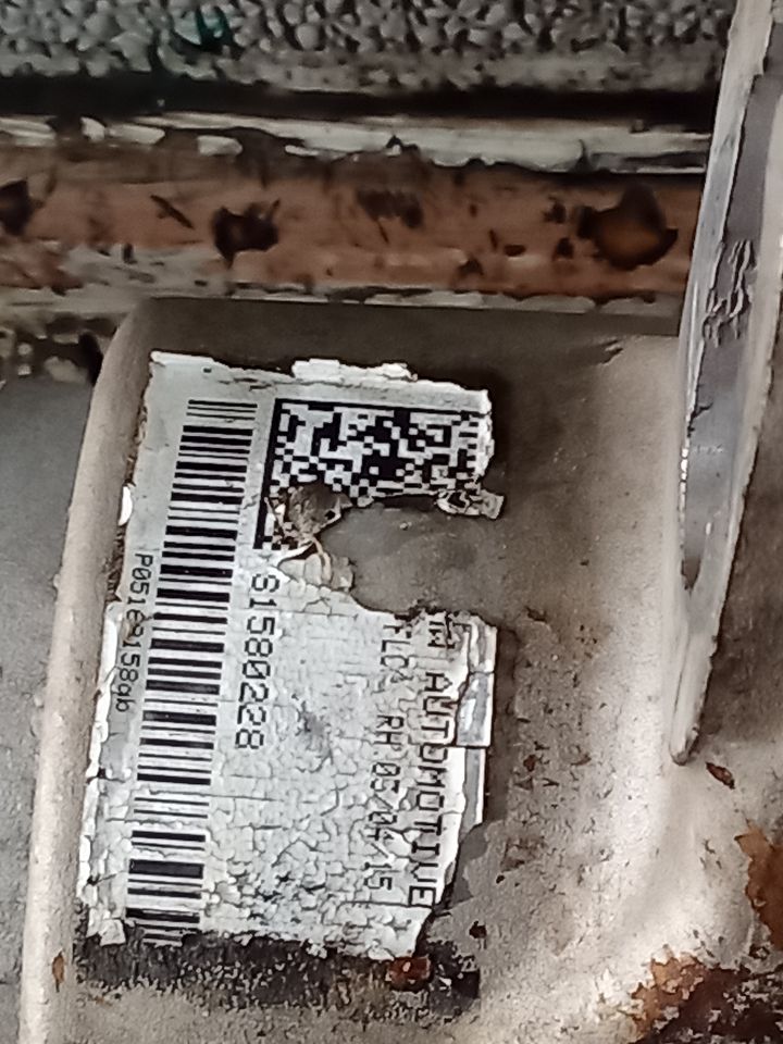 Part image 7
