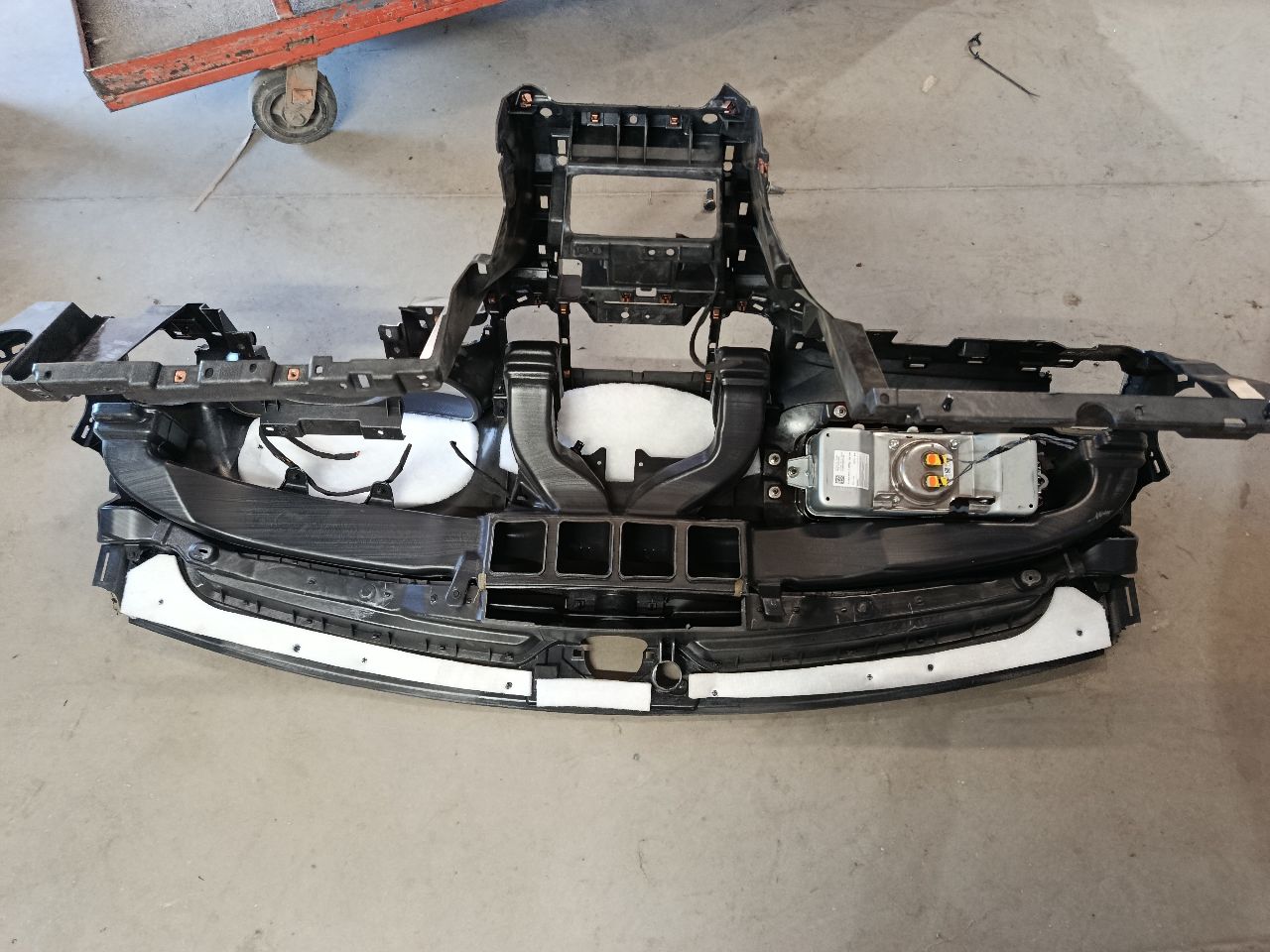 Part image 7