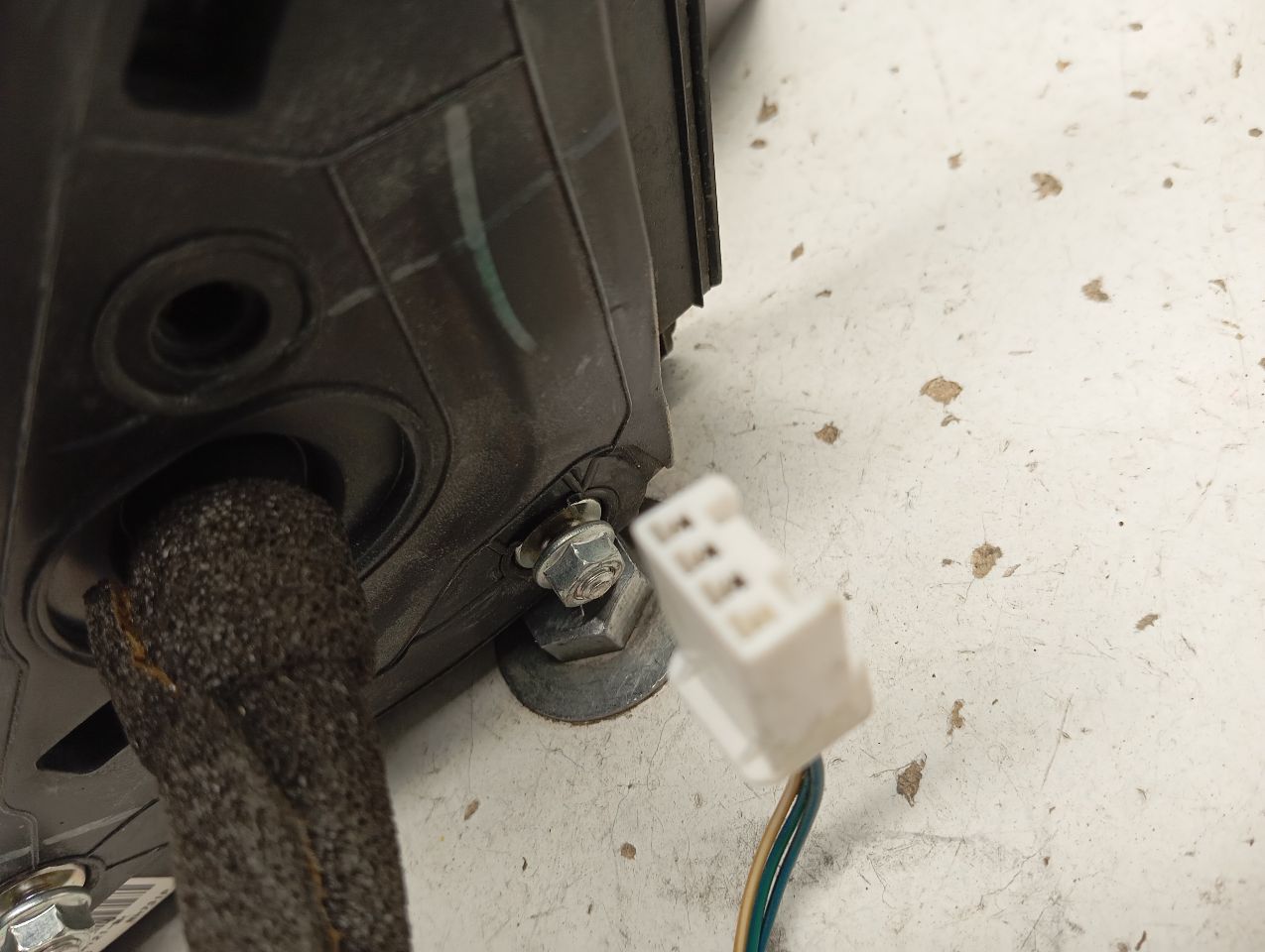Part image 8