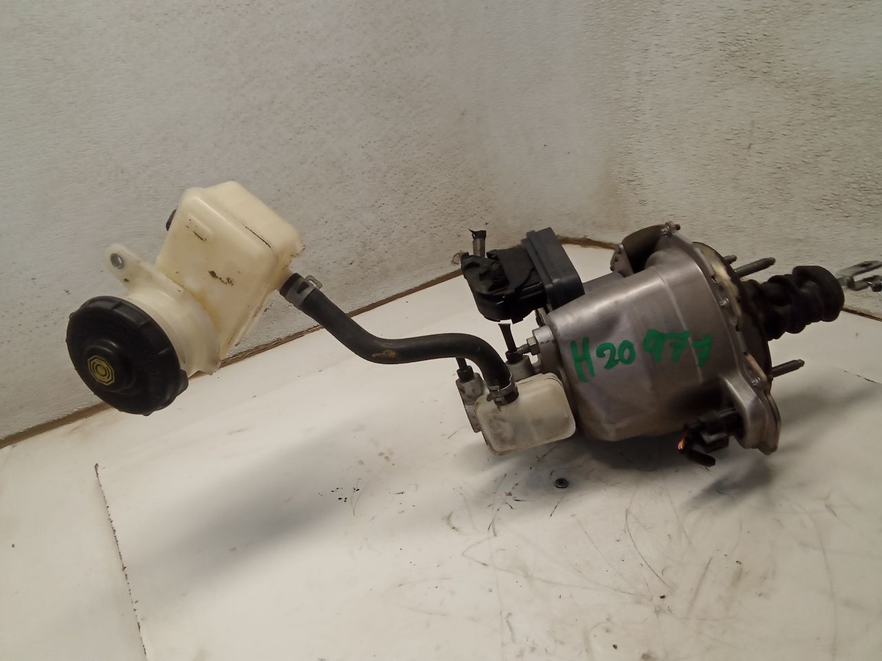 Part image 3
