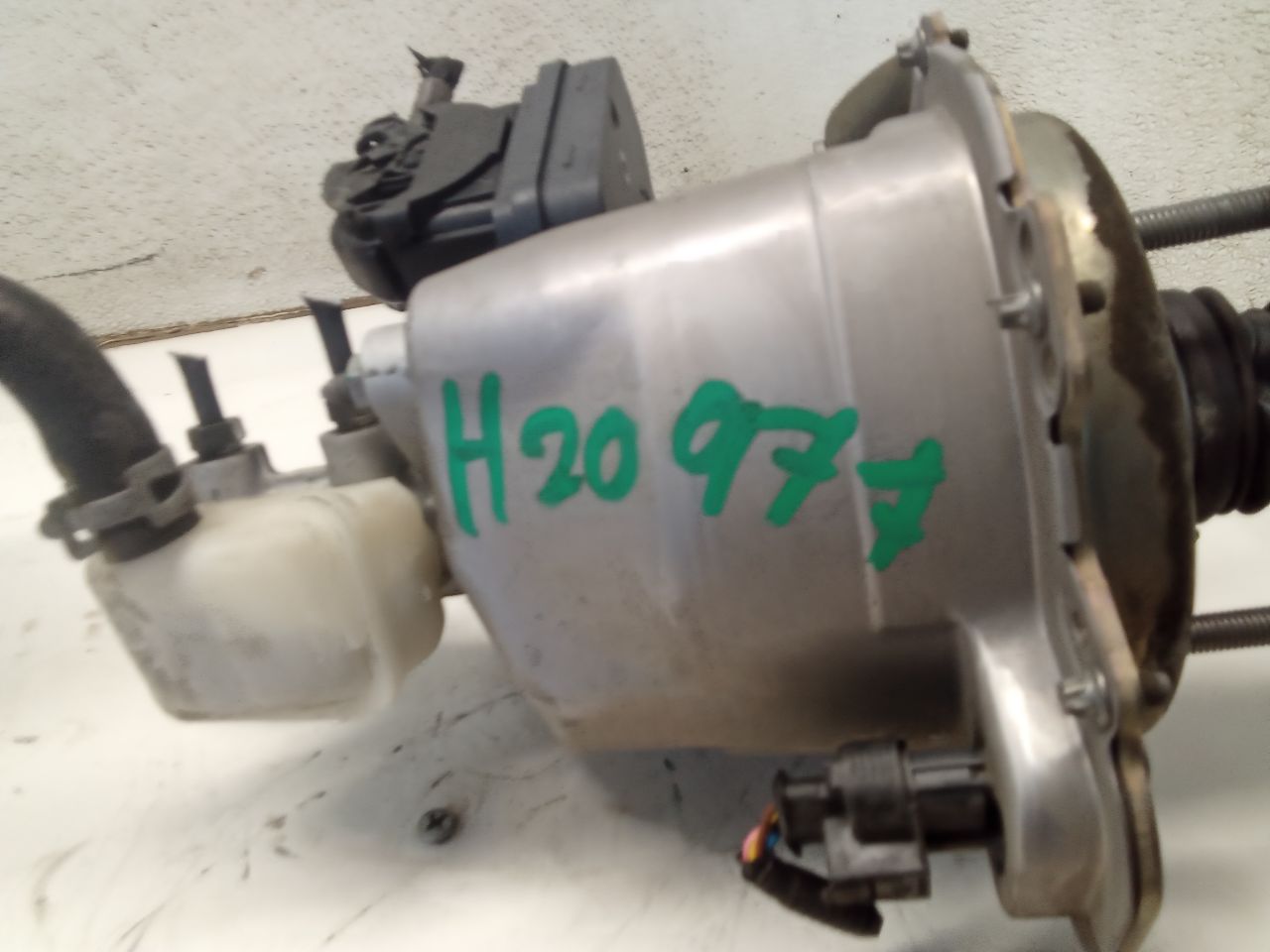 Part image 4